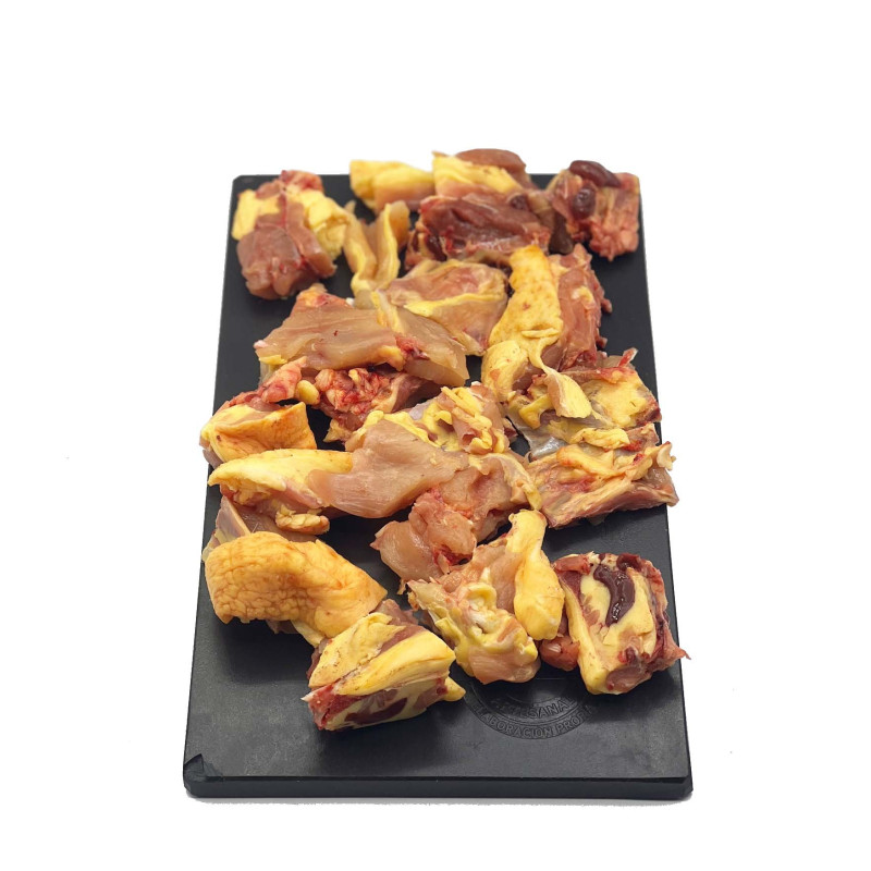 Pollo cuk troceado